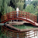 Brücke über Teich